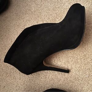 Apt. 9 Black Suede Heels